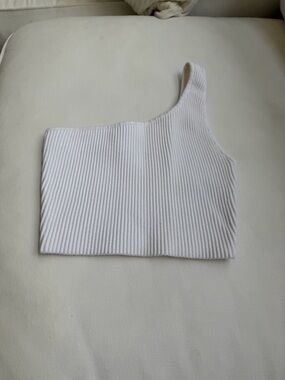 Babaton Asymmetric One-Shoulder Ribbed Crop Top - White
